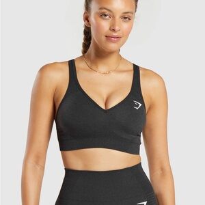 Gymshark Vital Seamless 2.0 V Neck Sports Bra